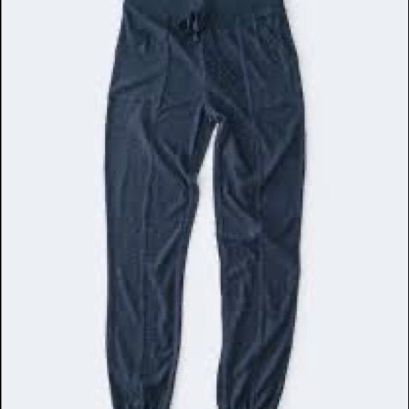 Aeropostale soft jogger style pants size Xs - Picture 3 of 8